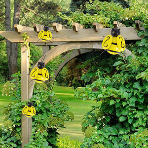 Metal Bee Figurine Wall Hanging